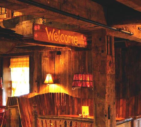 welcome sign as you come in the door