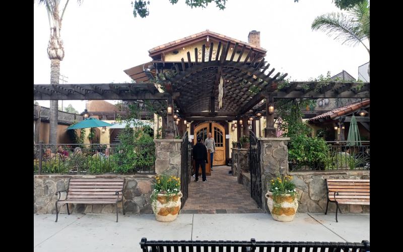 Vista, CA | The Yellow Deli