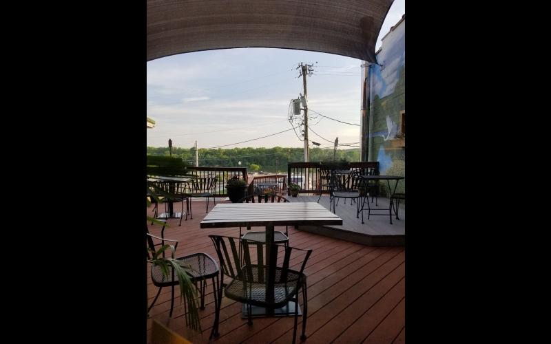 Outdoor seating overlooking the Osage River