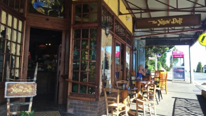 Outdoor seating at the Yellow Deli